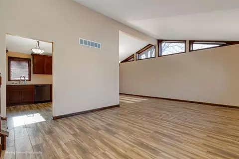 940 Old Beach Rd, Dyer, IN 46311 photo 8