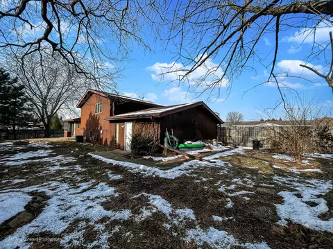 940 Old Beach Rd, Dyer, IN 46311 photo 6