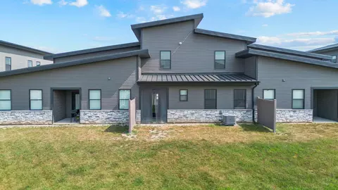 Exterior - 255 Nomo Pl, Crown Point, IN 46307 photo 17 of 18