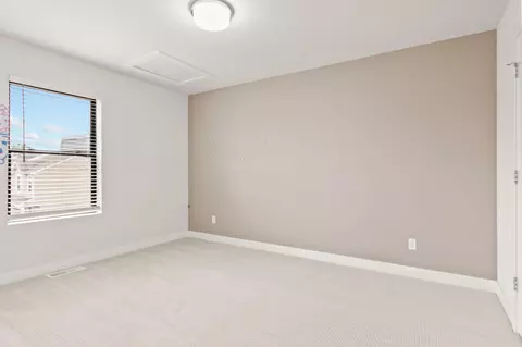 Bedroom - 255 Nomo Pl, Crown Point, IN 46307 photo 5 of 21