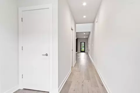 Entry Way - 255 Nomo Pl, Crown Point, IN 46307 photo 2 of 10