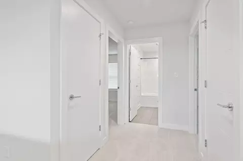 Entry Way - 255 Nomo Pl, Crown Point, IN 46307 photo 9 of 10