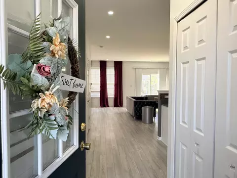 Entry Way - 863 Flagstone Dr, Dyer, IN 46311 photo 1 of 1
