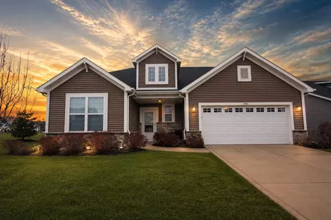 2901 Hillard St, Valparaiso, IN 46383