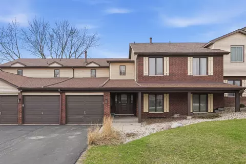 5070 Sandy Bch #C, Crown Point, IN 46307