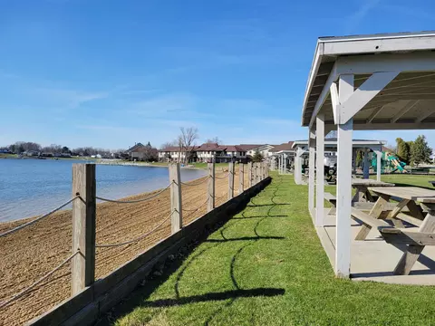 Exterior - 5070 Sandy Bch #C, Crown Point, IN 46307 photo 3 of 6