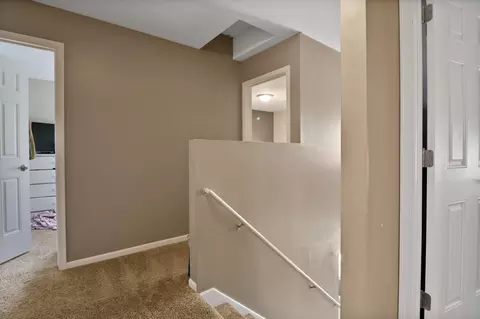 Entry Way - 829 Johnson St #B, Porter, IN 46304 photo 2 of 2