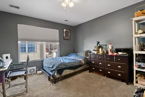 Bedroom - 829 Johnson St #B, Porter, IN 46304 photo 3 of 6