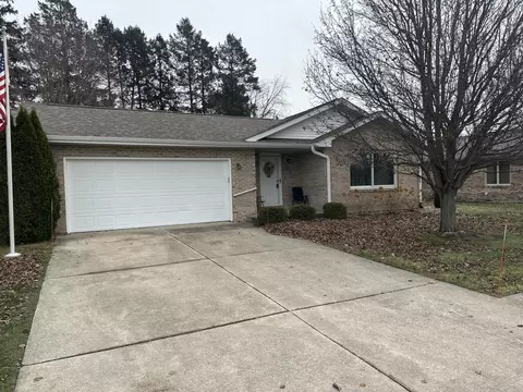 163 Regency Pkwy, La Porte, IN 46350