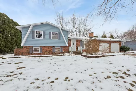 4446 Budlee Dr, Michigan City, IN 46360