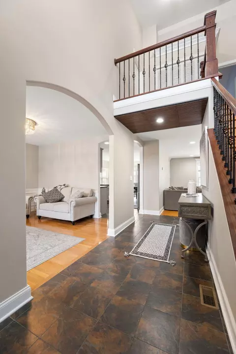 Entry Way - 10312 Nelson St, Crown Point, IN 46307 photo 3 of 4