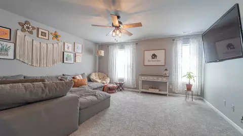 8777 Burr Ridge Cir, Crown Point, IN 46307 photo 26