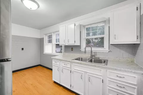 Kitchen - 4641 Delaware St, Gary, IN 46409 photo 4 of 5