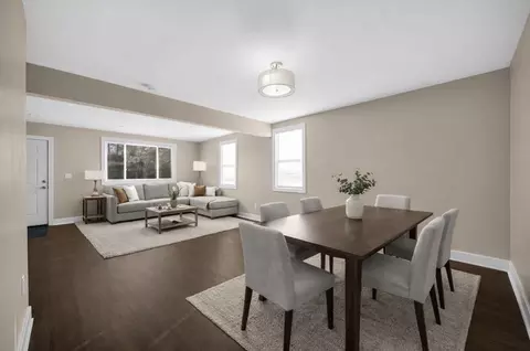 Living - 364 Durbin St, Gary, IN 46406 photo 2 of 3