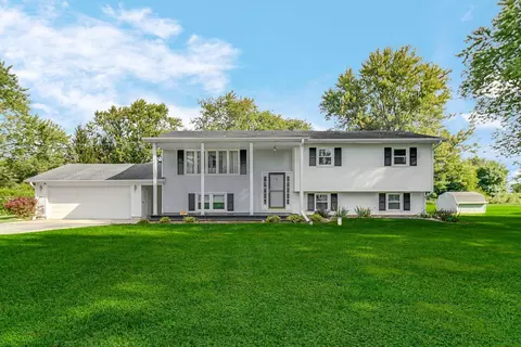 267 W 100, Valparaiso, IN 46385