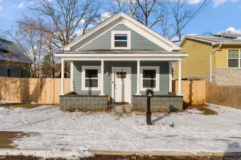 303 Union St, Valparaiso, IN 46383