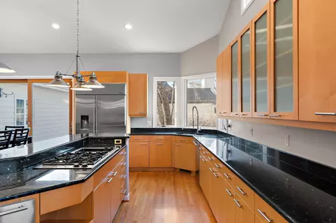 Kitchen - 1841 Lambert Ln, Munster, IN 46321 photo 7 of 18