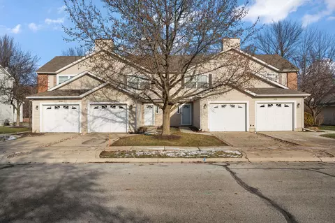 Exterior - 200 Summertree Dr, Porter, IN 46304 photo 4 of 6