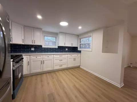 7892 Larry St, Dyer, IN 46311 photo 6