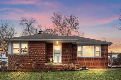 2814 Grand Blvd, Highland, IN 46322