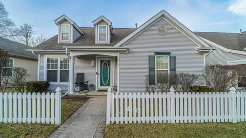 215 Dundee St, Valparaiso, IN 46385