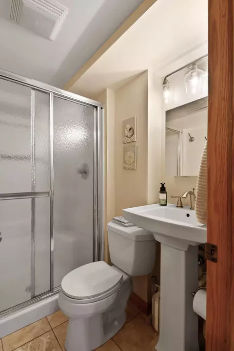 Bath - 8036 Beech Ave, Munster, IN 46321 photo 2 of 2