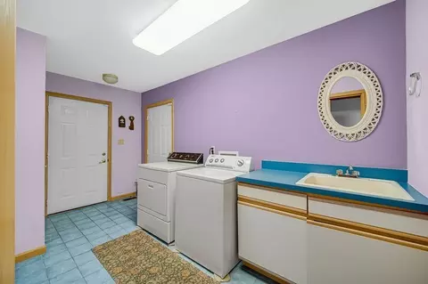 1312 Brandywine Dr, Munster, IN 46321 photo 16