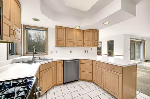 1312 Brandywine Dr, Munster, IN 46321 photo 6