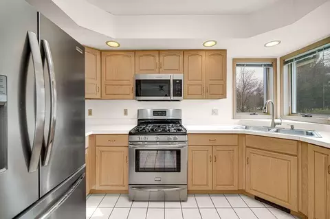 1312 Brandywine Dr, Munster, IN 46321 photo 5