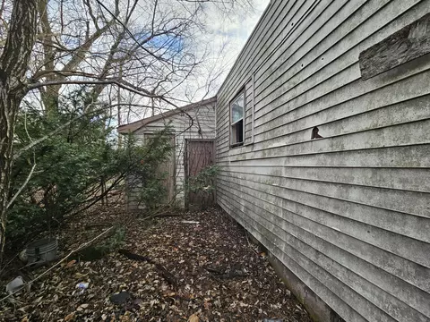 Exterior - 1695 W 10th Ave, Gary, IN 46404 photo 4 of 5