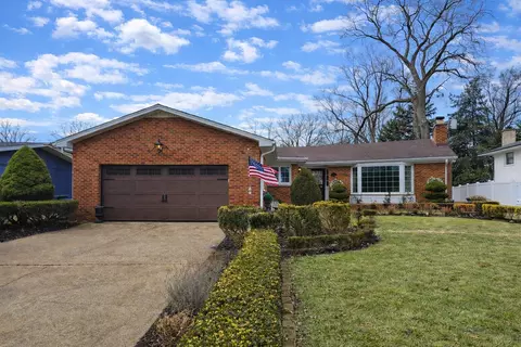 8800 Baring Ave, Munster, IN 46321 photo 1