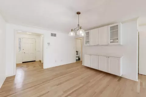 8800 Baring Ave, Munster, IN 46321 photo 14