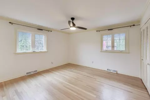 8800 Baring Ave, Munster, IN 46321 photo 17