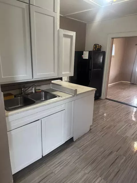 Kitchen - 4633 W 11th Ave, Gary, IN 46406 photo 1 of 3