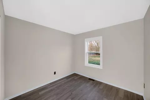 625 S Wells St, Gary, IN 46403 photo 12
