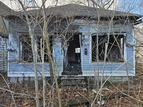 3980 Madison St, Gary, IN 46408