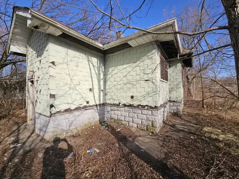 3992 Madison St, Gary, IN 46408