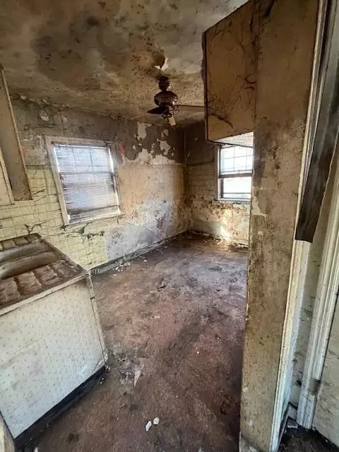 2244 Kentucky St, Gary, IN 46407 photo 5