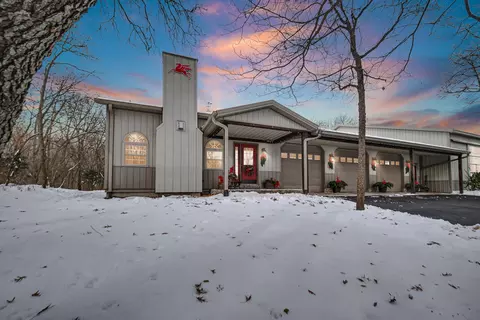 5266 W 700, Lake Village, IN 46349