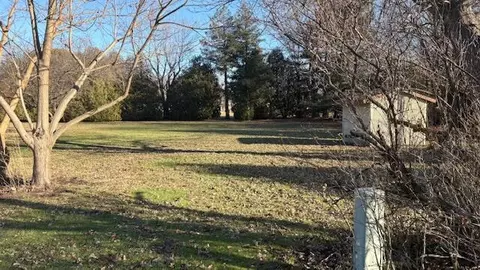 924 Fillmore St, Shelby, IN 46377 photo 4