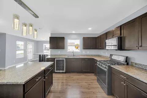 Kitchen - 7428 E 120th Ave, Crown Point, IN 46307 photo 3 of 3
