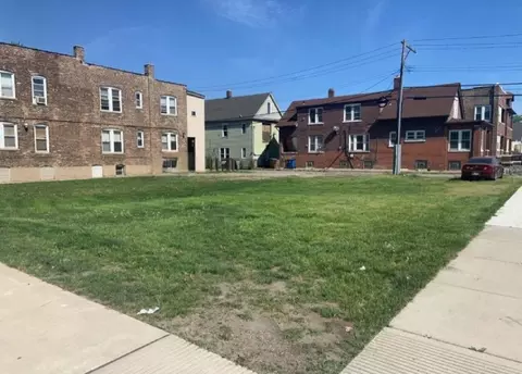 1616-20 Broadway St, East Chicago, IN 46312