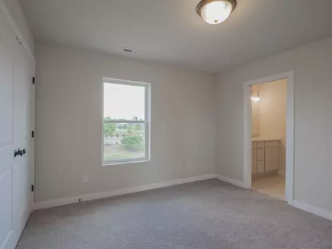 Bedroom - 1861 Trailbrook Dr, Valparaiso, IN 46385 photo 6 of 7