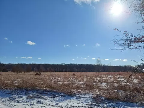 lot17 E 125, Knox, IN 46534