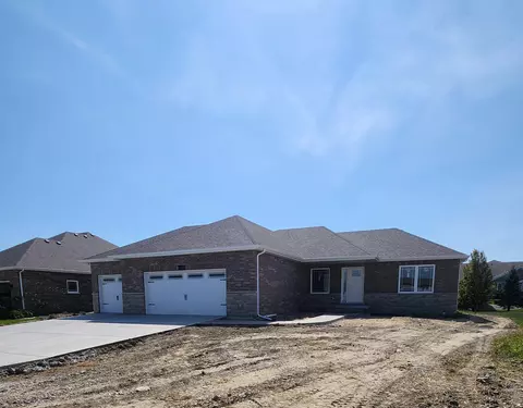 9360 W 106th Pl, Saint John, IN 46373
