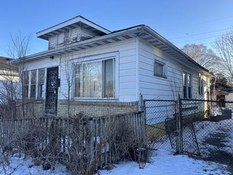 1567 Hayes St, Gary, IN 46404 photo 2