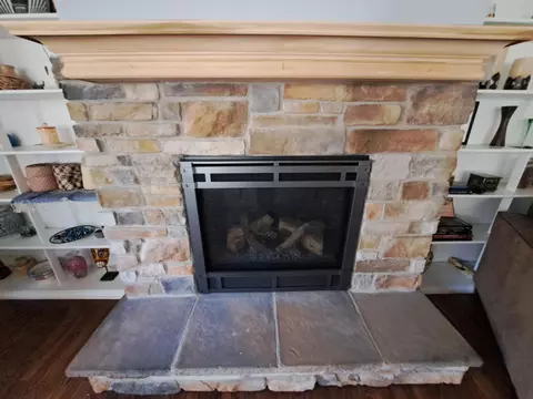 Living - 8400 Forest Ave, Gary, IN 46403 photo 3 of 4