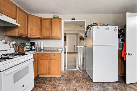 Kitchen - 100-102 N Ridge St, Crown Point, IN 46307 photo 6 of 6