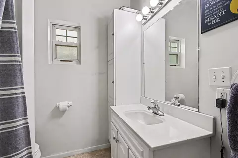 Bath - 100-102 N Ridge St, Crown Point, IN 46307 photo 1 of 2