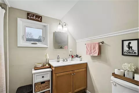 Bath - 100-102 N Ridge St, Crown Point, IN 46307 photo 2 of 2